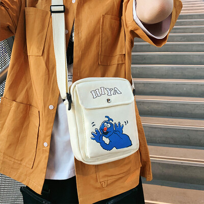 

Canvas small bag handbags new 2019 cartoon cute small square bag personality casual wild single shoulder Messenger bag tide