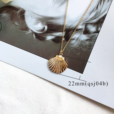 

2019 New Fashion Gold Color Alloy Cowrie Shell Necklace for Women Conch Chain Pendant Necklace Summer Jewelry Starfish Collar