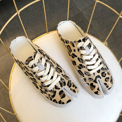 

Summer Korean version of Joker Baotou half slipper lace casual wear toe canvas sandals womens shoes tide