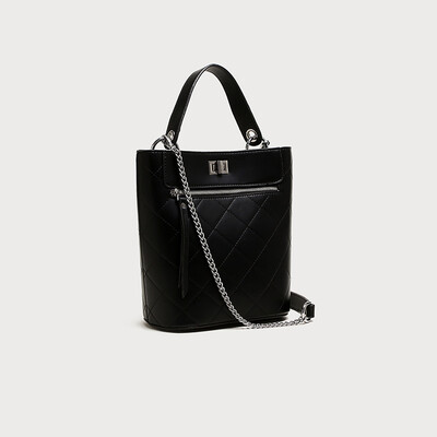 

Qiao Bani 2019 new European&American style fashion simple embroidery line chain bucket bag hand shoulder shoulder diagonal female bag tide