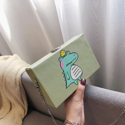 

Cartoon cute little dinosaur hard shell chain square bag 2019 new fashion simple&versatile stay cute shoulder Messenger bag