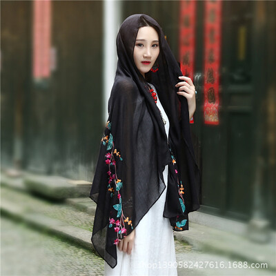 

2018 new scarf national wind embroidered shawl Yunnan Lijiang travel scarf air conditioning sunscreen multi-purpose