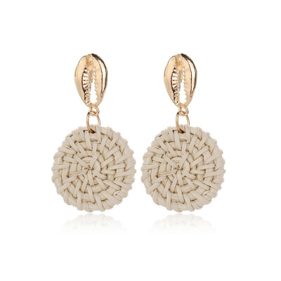 

Fashion Woman Rattan Knitted Bohemian Round Geometric Pendant Earring