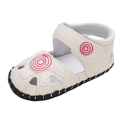 

2018 0-18M Summer New Fashion Baby Embroidered Princess Sandals Non-slip Soft Shoes Girls Casual Sandals Newborn Cute Shoes