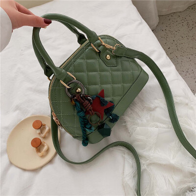 

Girls small bag handbags new Korean version of the fashion rhombic shell bag hand strap shoulder Messenger bag tide