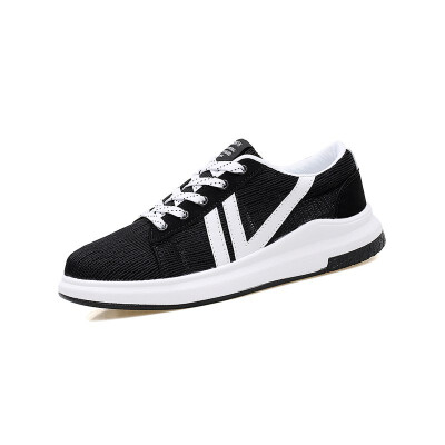 

Summer new lightweight mesh shoes mens sports shoes Korean thick floor shoes students