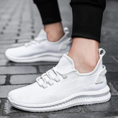 

Shoes mens summer 2019 new breathable Korean version of the trend of casual sports shoes mens flying woven tide shoes net red white shoes