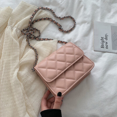 

New small fragrance bag female 2019 new wave Korean version of the wild single shoulder slung fashion rhombic chain small square bag