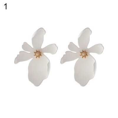 

Korean Style Women Daisy Petal Earrings Party Travel Ear Studs Birthday Gift