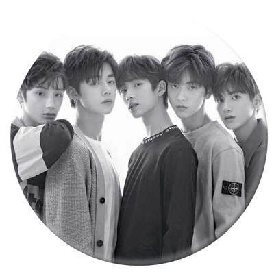 

Collection&Decorative Gifts for Fans Round Badge Tinplate Badge Korean New Idol Team of TXT Brooch