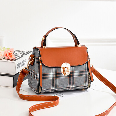 

Upper New Little Womens Style Korean Version Fashion Chequered Ladies Handbag with One Shoulder
