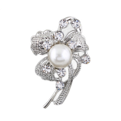 

Newly Arrival Fashion Jewelry Dress Hat Accessories Crystal Flower Shaped Brooch