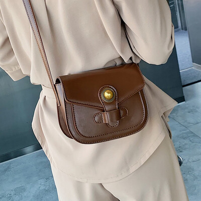 

Advanced sense on the new wild ins small bag Western retro shoulder bag handbags new 2019 simple Messenger bag