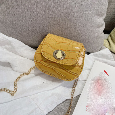 

Tailored Female Mobile Phone Bag Retro Fashion Ladies Purse Crossbody Bag Shoulder Bag