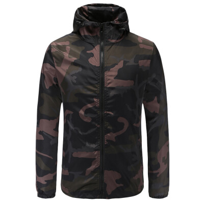 

Long Sleeve Print Hooded Pocket Outdoor Polyester Men Jacket