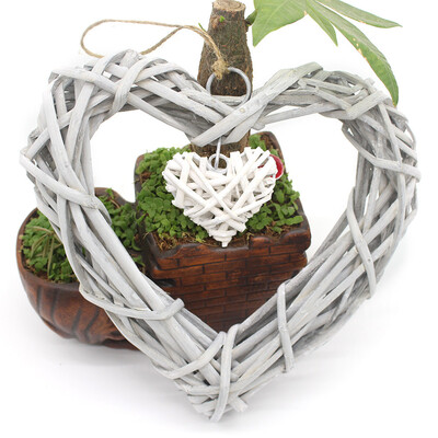 

Gobestart Wicker Rattan Hanging Heart Wreath Wedding Supplies Home Decoration Party