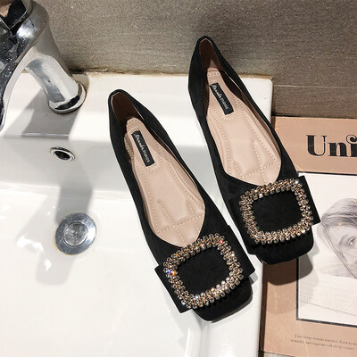 

Single shoe girl 2019 spring new square buckle face square head shallow fairy wind flat bottom ladle shoes soft soles bean shoes