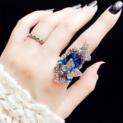 

Fashion Retro Sapphire Amethyst Inlay Butterfly Ring Crystal Jewelry