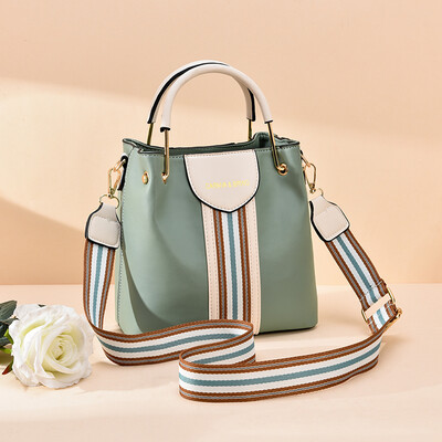 

Bucket bag womens summer high - capacity texture soft leather straps slanting womens one - shoulder fashion
