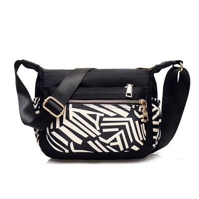 

Nylon Single Shoulder Bag Leisure Waterproof Oxford Canvas Bag Woman Slant Bag Printed Fashion Mom Bag