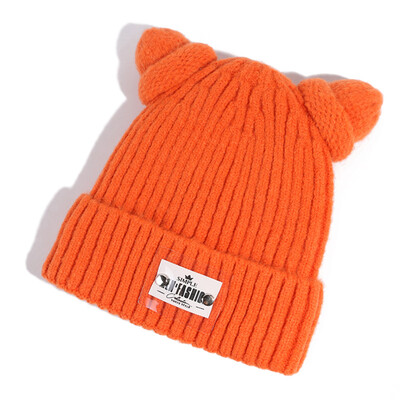 

Hat lady autumn&winter cute hundred tied wool hat Korean letter paste cold hat students warm knitted hat