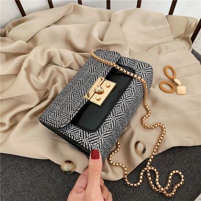 

Chic small fresh chain bag network red casual impact color small square bag new 2019 womens bag single shoulder oblique satchel