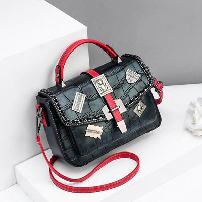

On the new female bag fashion Korean version of the fashion lady one shoulder oblique satchel personality 100 handbags
