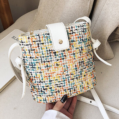 

Womens bag 2019 new autumn Korean leisure shoulder slung bag fashion wool Joker bucket bag