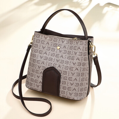 

Love sea bag female bag fashion Messenger bag printing wild shoulder bag classic retro bucket bag coffee