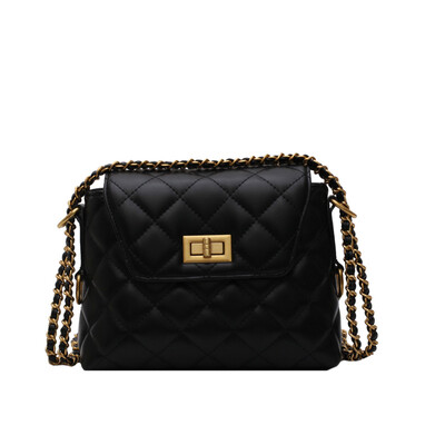 

2019 new womens bag fashion personality color matching small square bag portable Messenger bag