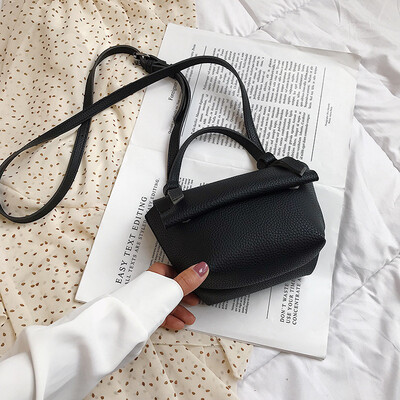 

Qiao Bani 2019 new Korean chic retro style simple lychee pattern wild shoulder bag diagonal cross female bag