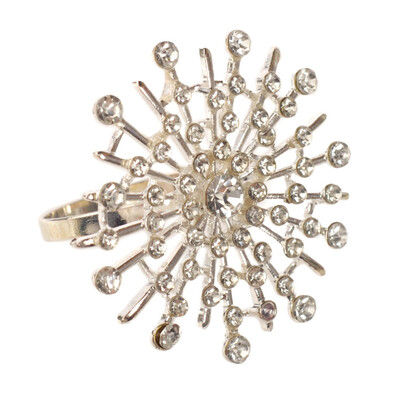 

Gobestart 1PC Napkin Ring Serviette Buckle Holder Wedding Antique Party Table Decor