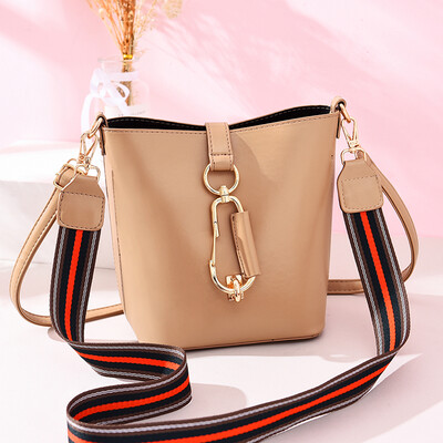 

Spring&summer ladies new wave Korean fashion Joker womens shoulder bag Messenger bag ins