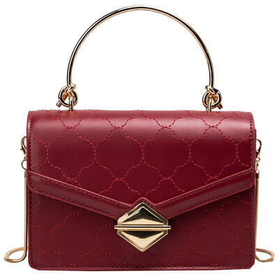 

Ins with the new paragraph on the new small bag female 2019 new summer tide Korean version of the wild Messenger shoulder chain shell shell bag