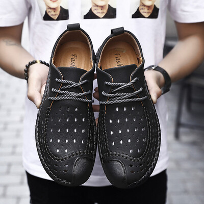 

Mens leather shoes 2019 summer new hollow peas shoes mens breathable outdoor casual shoes mens explosions lazy shoes men