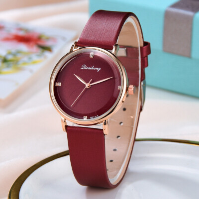 

RM Licaihong Simple Stylish Sea Thread Flat Dial With Quartz Ladies Quartz Watch