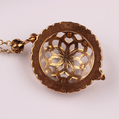 

Vintage pendant jewelry magnifier Necklace Pendant Long creative