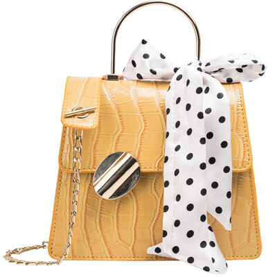 

10 pieces from the batch new European&American fashion plaid female shoulder Messenger bag casual stripes hit color handbag