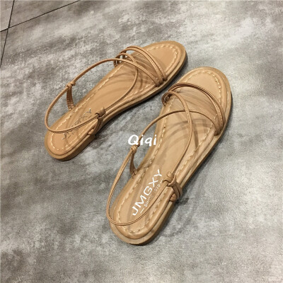 

Sandals women 2019 new Joker toe strap with ins flat-bottomed primordial wind outside wear