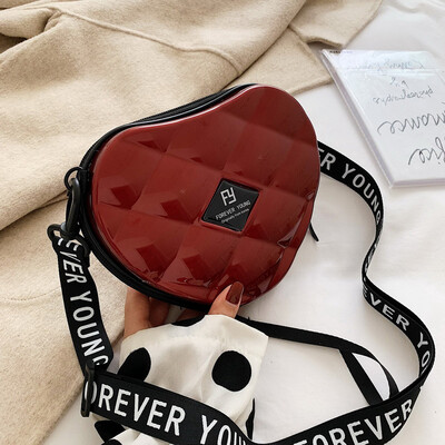 

Autumn new small bag women 2019 new Korean fashion heart-shaped temperament sweet shoulder diagonal bag tide