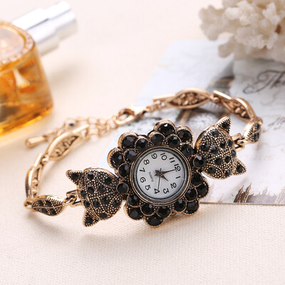 

Creative cloisonne craft cartoon fox dial with solid rhinestone design bronze bracelet watch