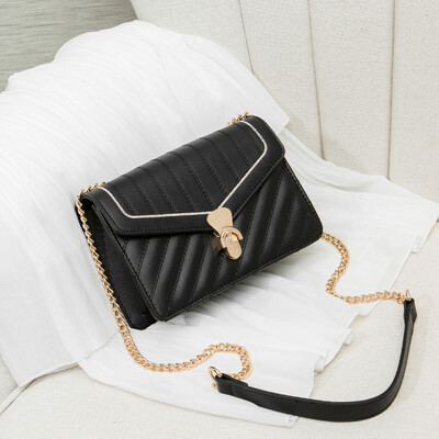 

Ins Super Fire Girl Korean Style Small Square Bag Fashion Lingge Chain Single Shoulder Messenger Bag