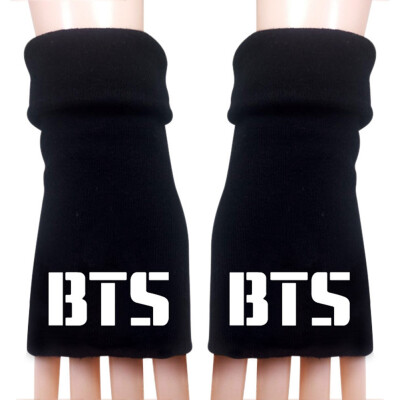 

KPOP BTS EXO GOT7 TWICE SEVENTEEN WANNA ONE Same Gloves Five-finger Half-finger Knitted Gloves