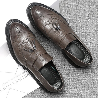 

Mens leather shoes are wearing new business casual British wind shoes trend wild broch a pedal 9788-E