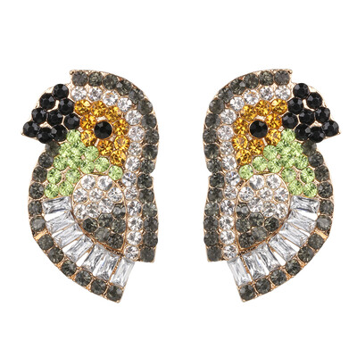 

2019 new arrival fashion BEE Stud Earrings for Women Gold Color bee Statement Earrings Lady Jewelry Female Bijoux