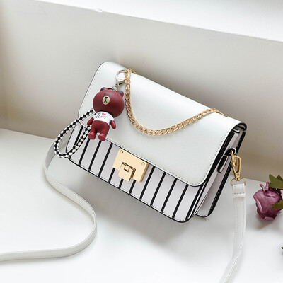 

Spring&summer shoulder bag ladies new wave Korean version of Joker chain shoulder Messenger bag fashion simple
