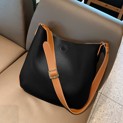 

Texture bag women 2019 new Korean version of simple fashion large-capacity Joker slung contrast Tote bag