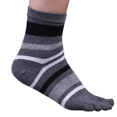 

Fashion Men Stripe Cotton Warm Breathable Five Toes Casual Sport Running Socks