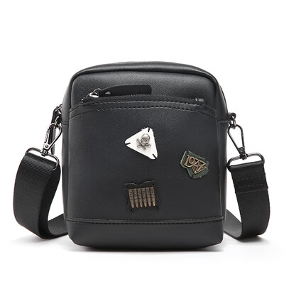 

Personality badge rivet chest bag fashion leather single shoulder Korean version mens bag small bag mans bag Korean ve