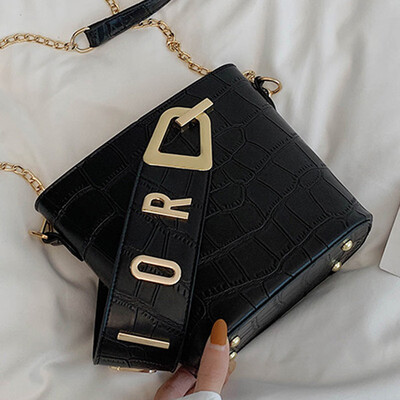 

Shangxin bag woman 2019 Korean version single shoulder slant bag 100 fashion chain stone grain wandering tide